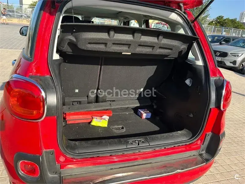 Usado Fiat 500L 85 CV (62 kW) 2015 Rojo Monovolumen