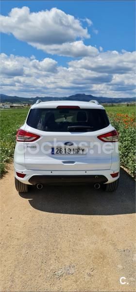 Blanco Usado 2013 Ford Kuga Titanium SUV | 9950 € (Precio justo) - Imagen 1/3