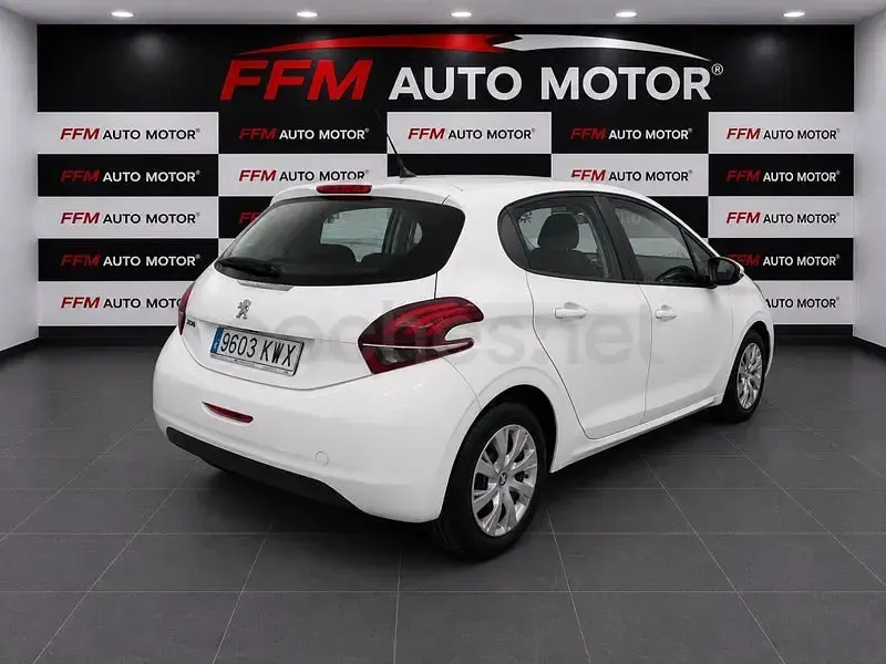 Brugt Peugeot 208 Active 82 HK (60 kW) 2019 Hvid Hatchback