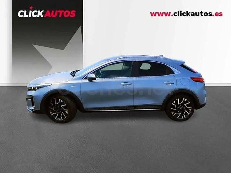 Usado Kia XCeed 100 CV (73 kW) 2024 Gris / plata SUV