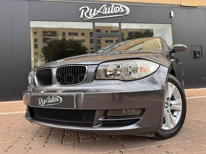 Usado BMW 120 Coupé 177 CV (130 kW) 2007 Gris / plata Coupe