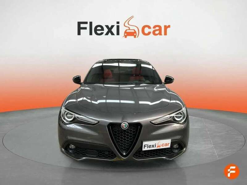 Gris Usado 2022 Alfa Romeo Stelvio Veloce SUV | 29.190 € (Buen precio) - Imagen 1/4