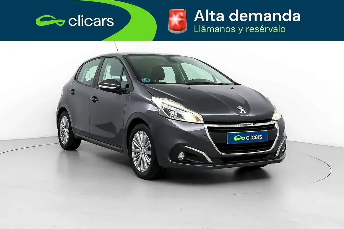 Usado Peugeot 208 Active 83 CV (61 kW) 2018 Gris Utilitario