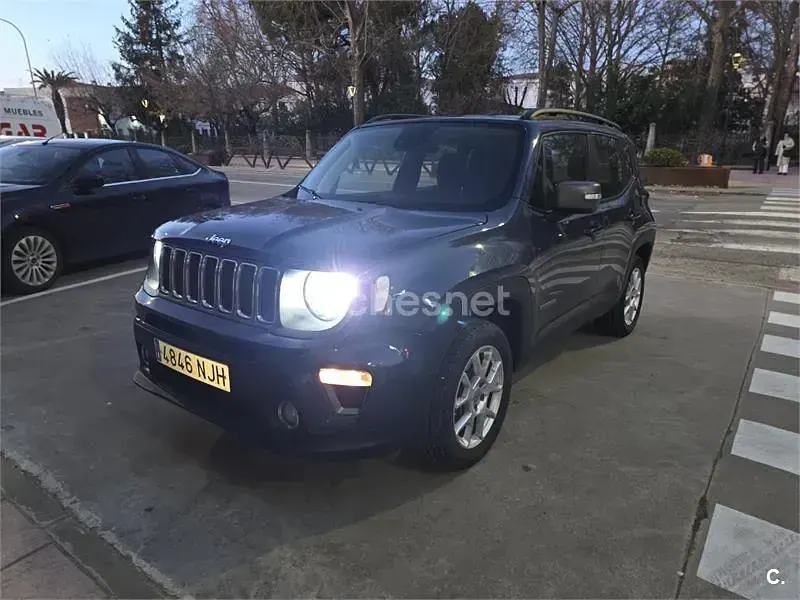 Usado Jeep Renegade Limited 190 CV (139 kW) 2021 Azul SUV