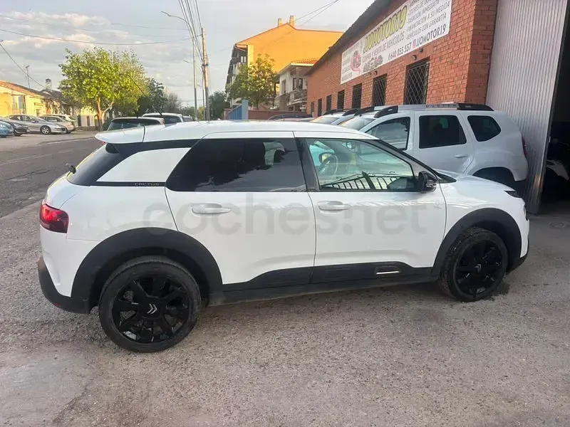 Usado Citroën C4 Feel 110 CV (80 kW) 2020 Blanco Berlina