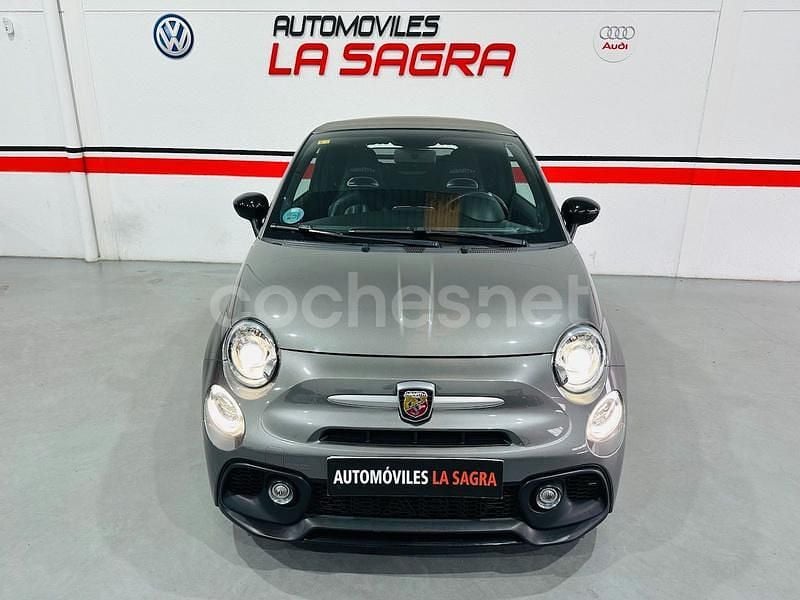 Usado Abarth 595C Turismo 165 CV (121 kW) 2018 Gris / plata Descapotable