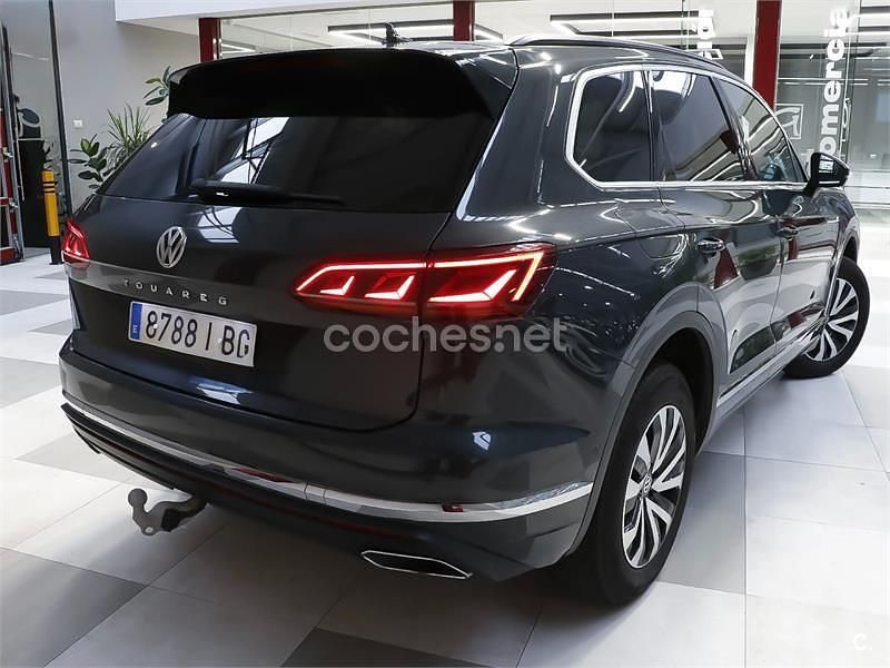 Usado VW Touareg 231 CV (169 kW) 2019 Negro SUV