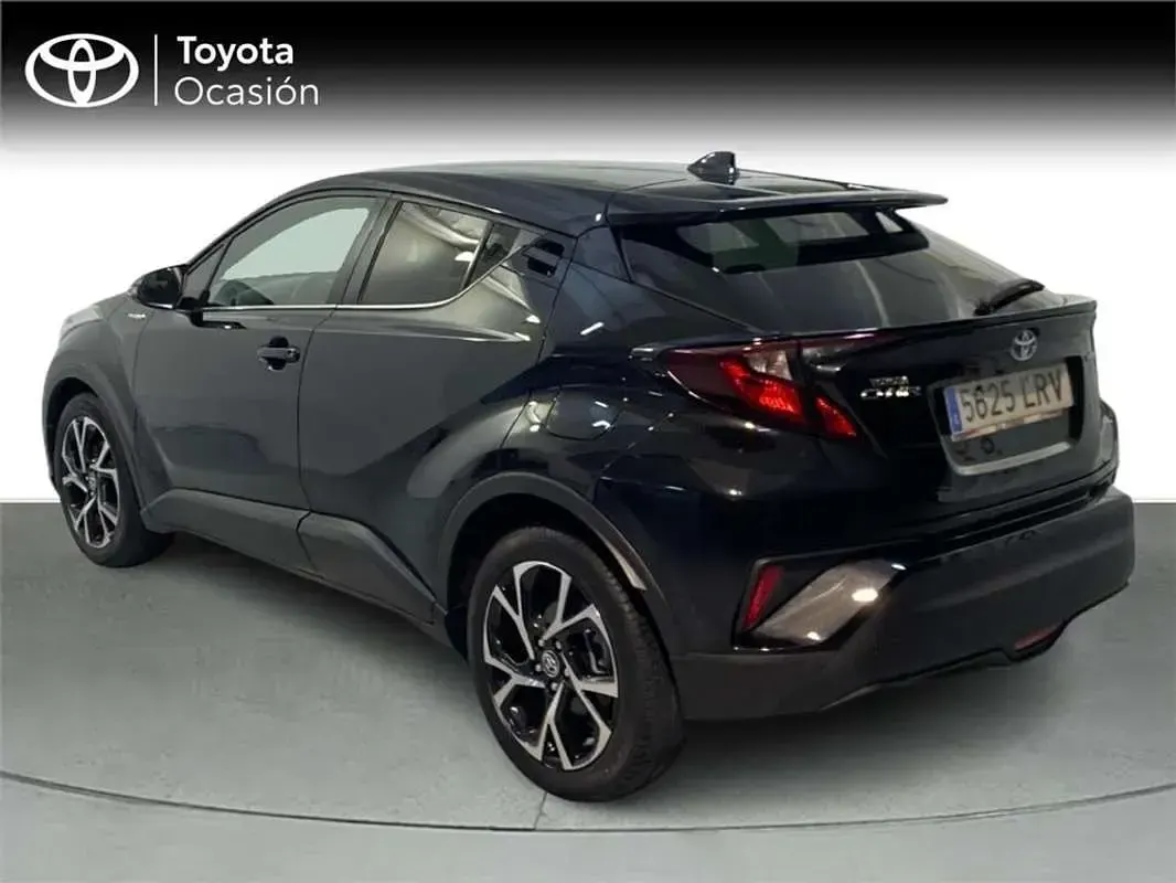 Usado Toyota C-HR Advance 122 CV (89 kW) 2021 Negro SUV