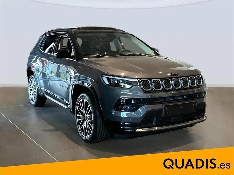 Uusi Jeep Compass Summit 240 HP (176 kW) 2025 Harmaa Katumaasturi