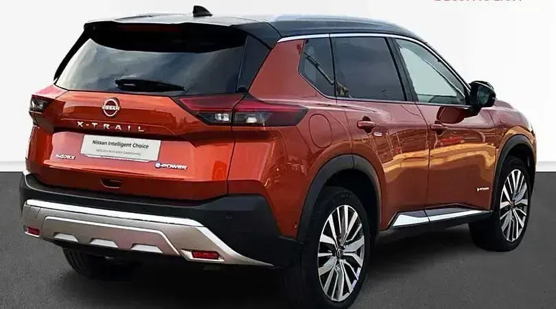 Usado Nissan X-Trail Tekna+ 213 CV (156 kW) 2023 Colorado dust galaxy black SUV