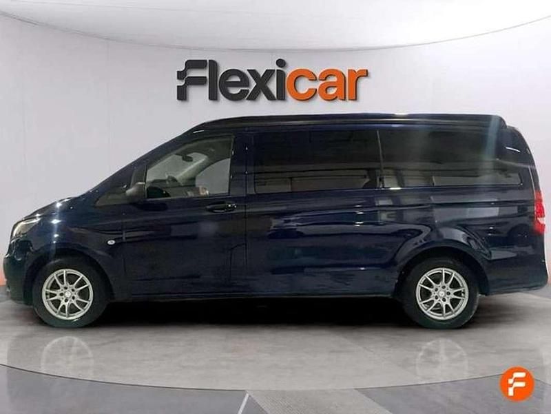 Usado Mercedes 200 136 CV (100 kW) 2021 Azul Monovolumen