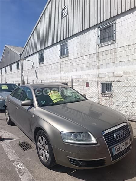 Usado Audi A6 225 CV (165 kW) 2004 Beige Berlina