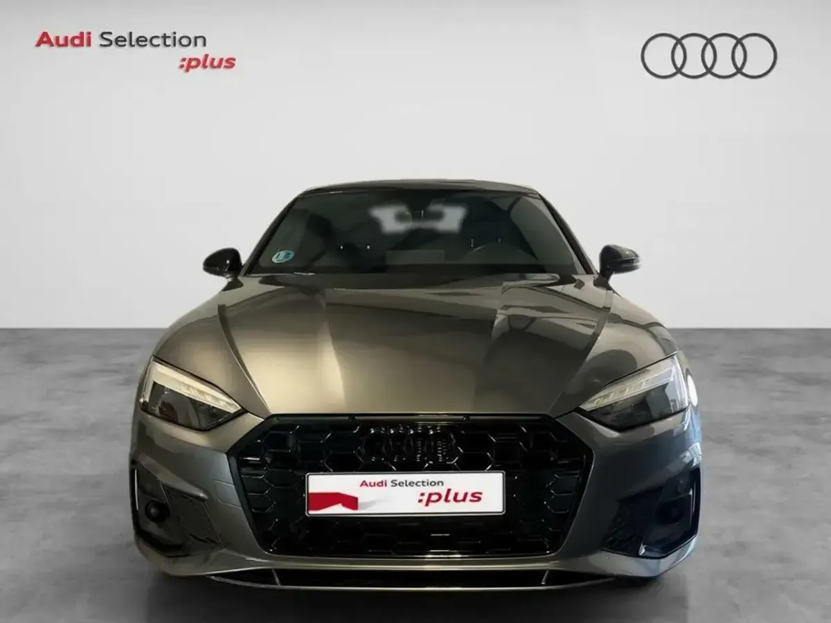 Usado Audi A5 Sportback Ambiente 204 CV (150 kW) 2023 Gris Utilitario