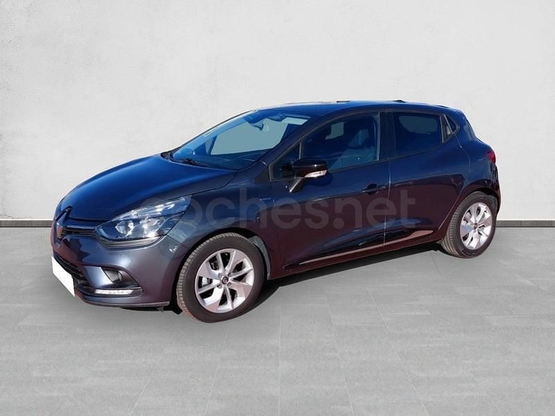 Usado Renault Clio IV LIMITED 90 CV (66 kW) 2018 Gris / plata Berlina