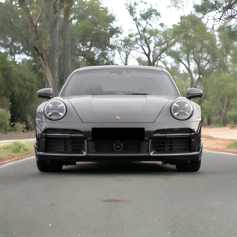 Gris Nuevo 2024 Porsche 992 Coupe | 295.000 € - Imagen 1/4