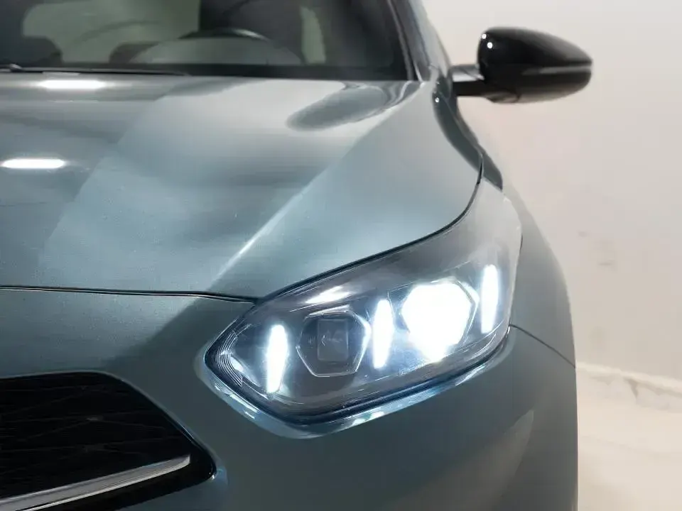 Usado Kia Ceed Style 100 CV (73 kW) 2024 Otro Utilitario