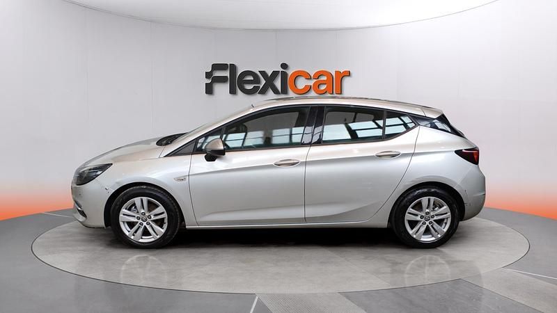 Usado Opel Astra Business 130 CV (95 kW) 2020 Gris Familiar