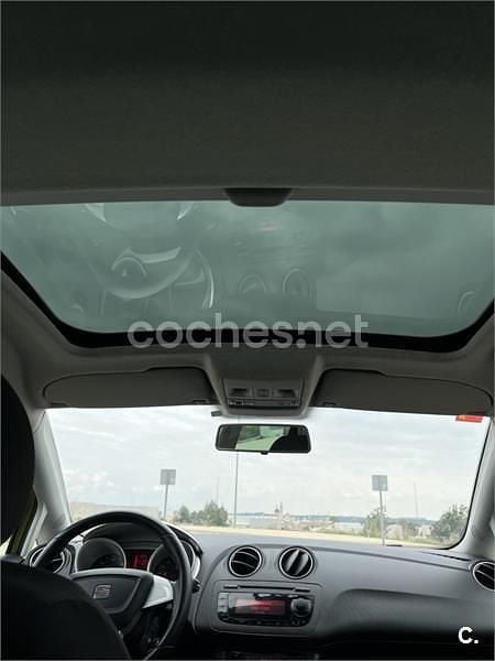 Usado Seat Ibiza Style 105 CV (77 kW) 2009 Verde Berlina