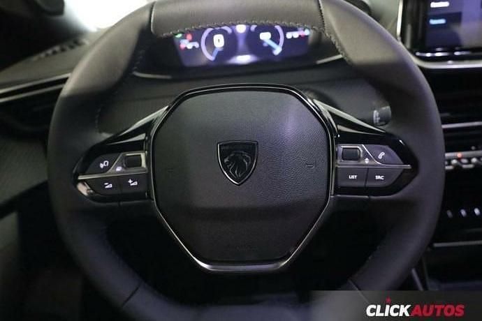 Usado Peugeot 2008 Allure 100 CV (73 kW) 2023 SUV