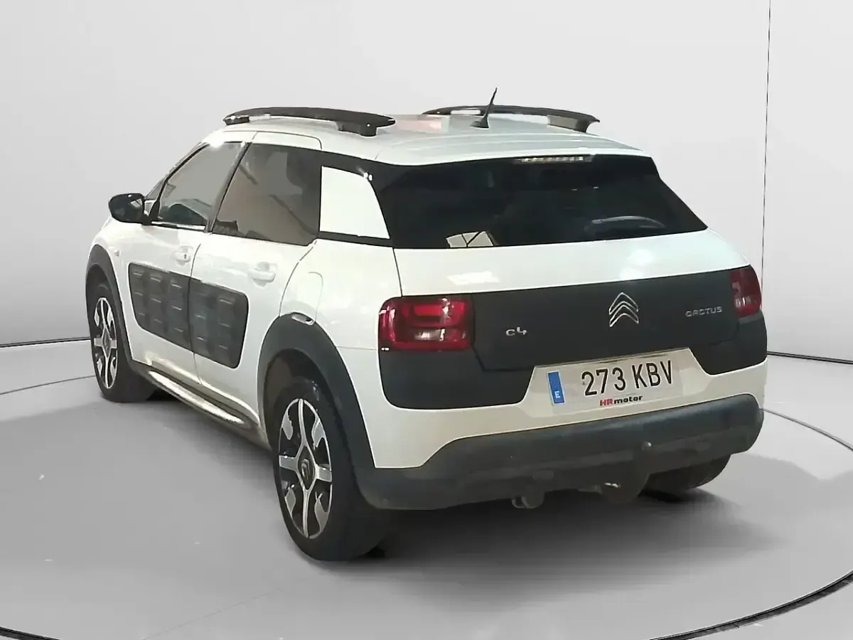Usado Citroën C4 Feel 100 CV (73 kW) 2017 Blanco Berlina