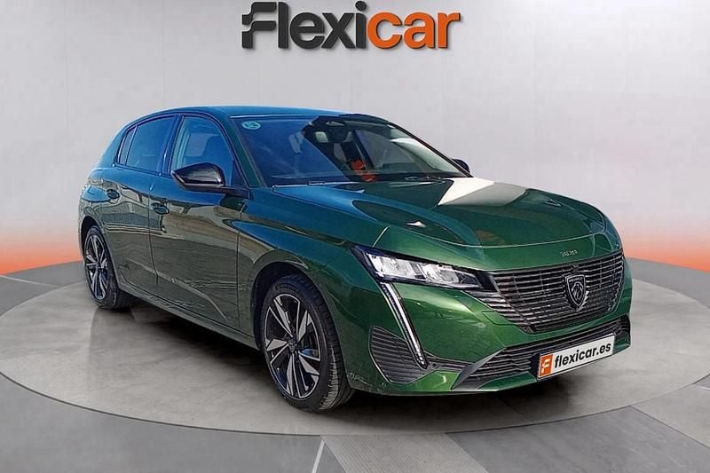Verde Usado 2023 Peugeot 308 Allure Berlina | 15.990 € (Buen precio) - Imagen 1/4