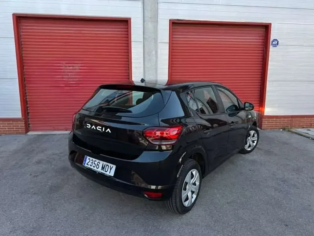 Usado Dacia Sandero Expression 101 HP (74 kW) 2023 Preto Citadino