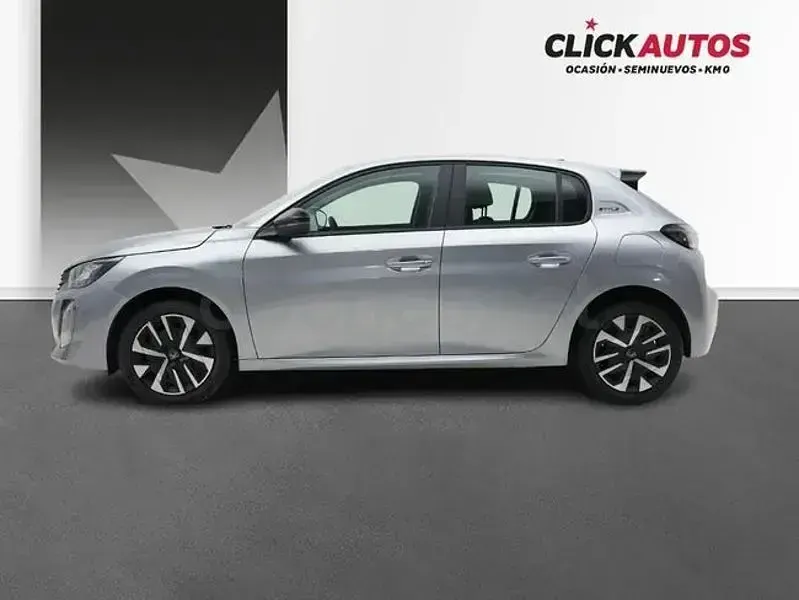 Usado Peugeot 208 Style 100 CV (73 kW) 2025 Gris / plata Utilitario