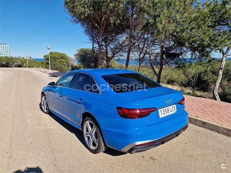 Usado Audi A4 S-Line 163 CV (119 kW) 2019 Azul Berlina