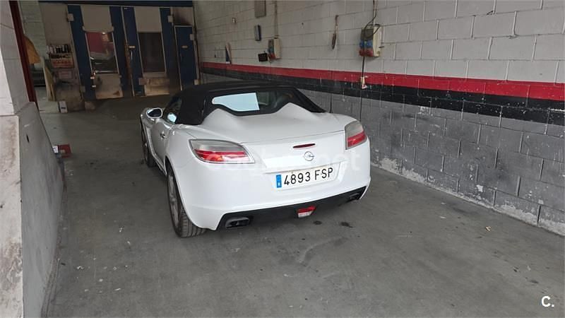 Occasion Opel GT 264 PK (194 kW) 2007 Wit Cabriolet
