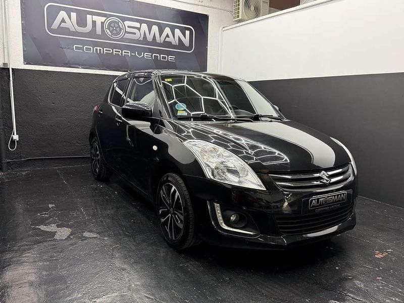 Usado Suzuki Swift 94 CV (69 kW) 2015 Negro Utilitario