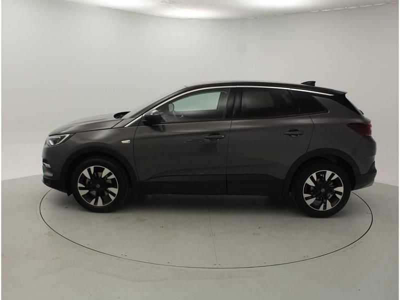 Usado Opel Grandland X Ultimate 130 CV (95 kW) 2021 Gris SUV