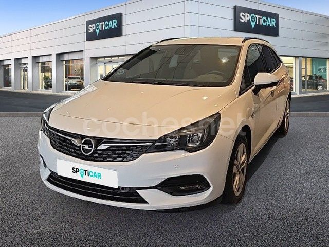 Blanco Usado 2020 Opel Astra Edition Familiar | 12.400 € (Precio justo) - Imagen 1/4