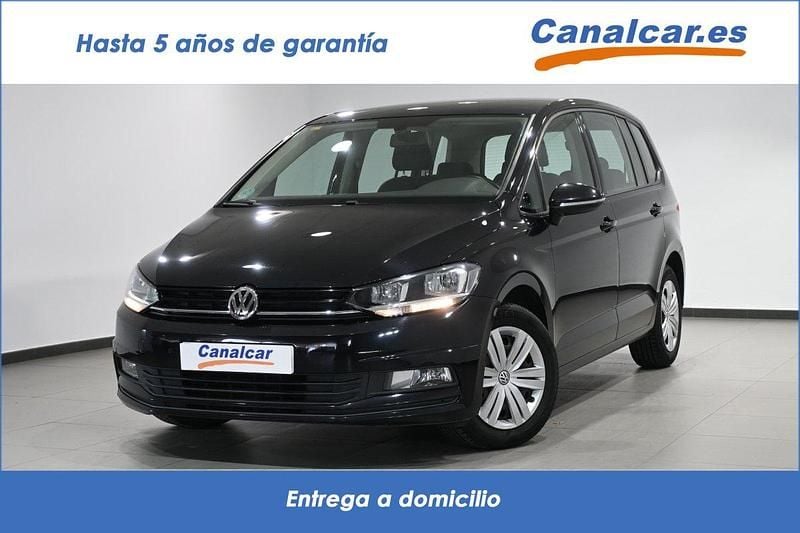 Usado VW Touran Sportline 115 CV (84 kW) 2017 Negro Monovolumen