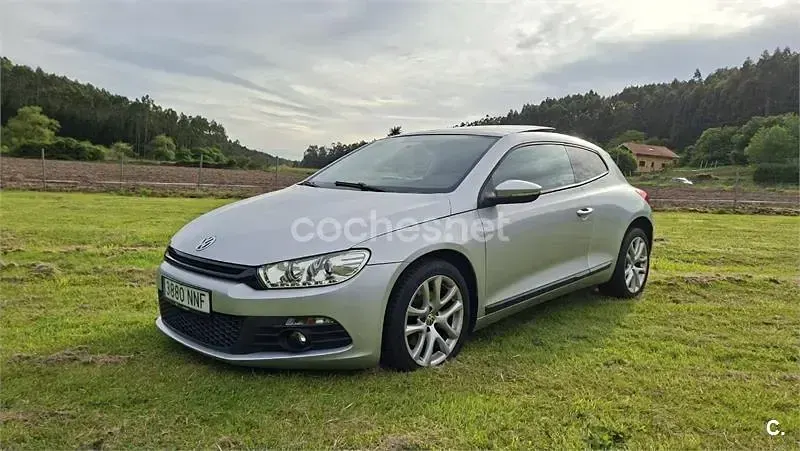 Usado VW Scirocco 160 CV (117 kW) 2009 Gris / plata Coupe