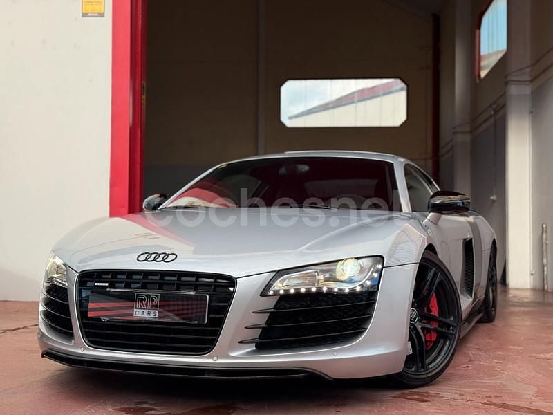 Gris / plata Usado 2010 Audi R8 Coupé Coupe | 54.990 € (Precio justo) - Imagen 1/4