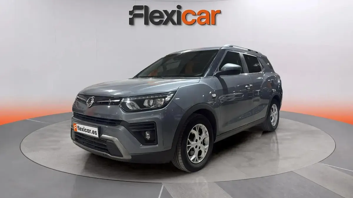 Usado SsangYong Tivoli 163 CV (119 kW) 2023 Gris SUV