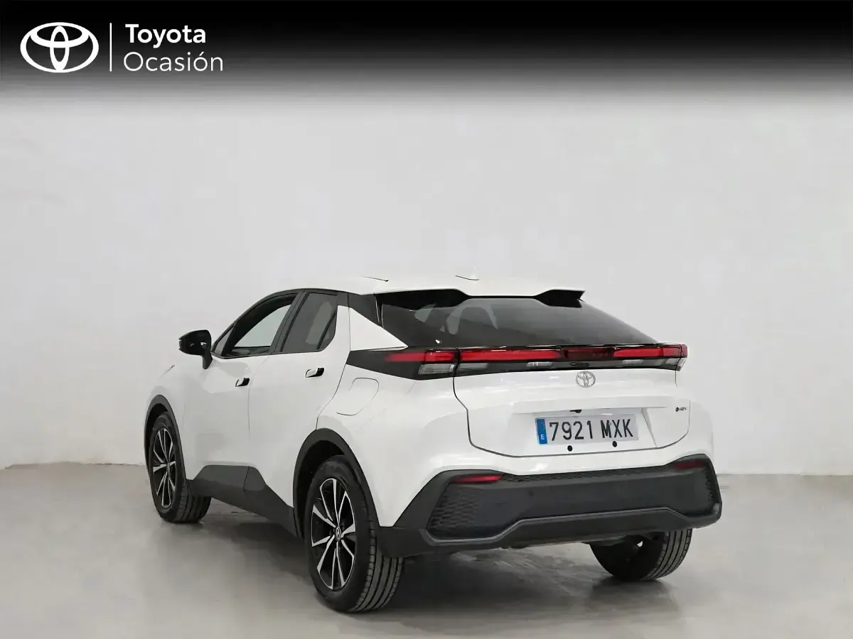 Usado Toyota C-HR Advance 140 CV (102 kW) 2024 Blanco SUV