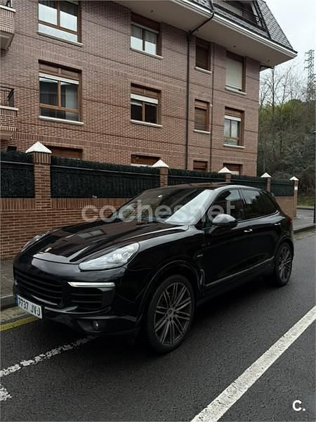 Usado Porsche Cayenne Platinum Edition 262 CV (192 kW) 2017 Negro SUV