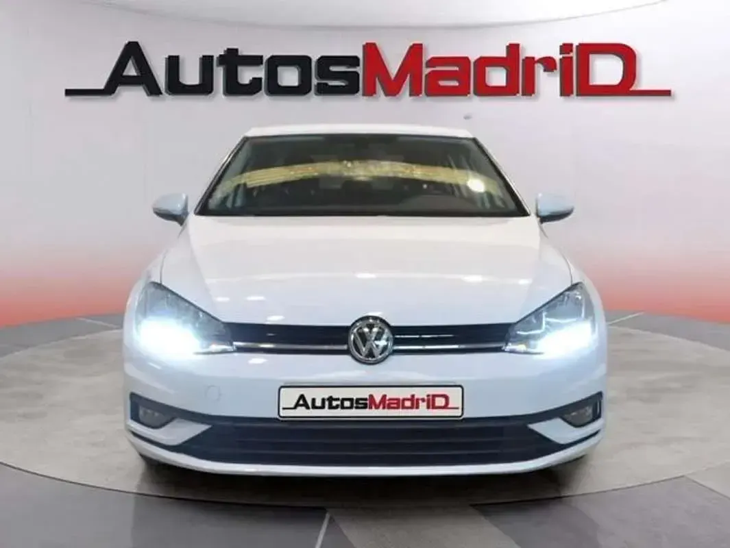 Usado VW Golf VII 110 CV (80 kW) 2020 Blanco Utilitario