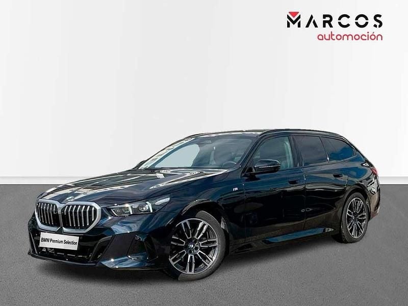 Usado BMW 520 197 CV (144 kW) 2025 Negro Familiar