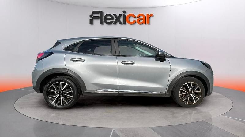 Usado Ford Puma Titanium 120 CV (88 kW) 2021 Gris SUV