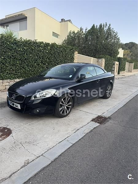 Usado Volvo C70 Momentum 136 CV (100 kW) 2010 Negro Descapotable