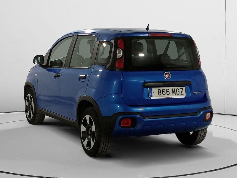 Usado Fiat Panda Cross Cross 70 CV (51 kW) 2023 Blanco Utilitario