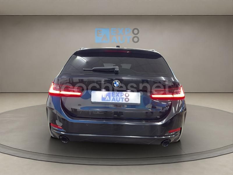 Usado BMW 318 150 CV (110 kW) 2023 Negro Familiar
