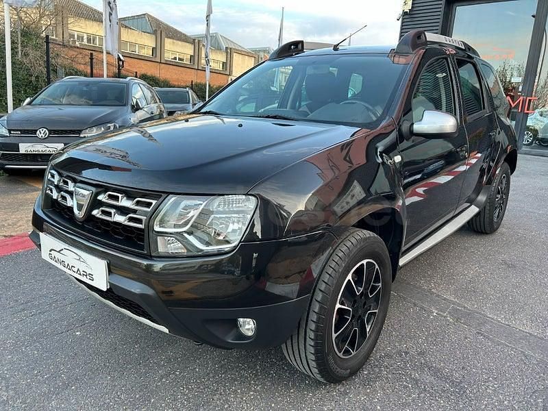 Usado Dacia Duster Lauréate 125 CV (91 kW) 2016 Gris / plata SUV
