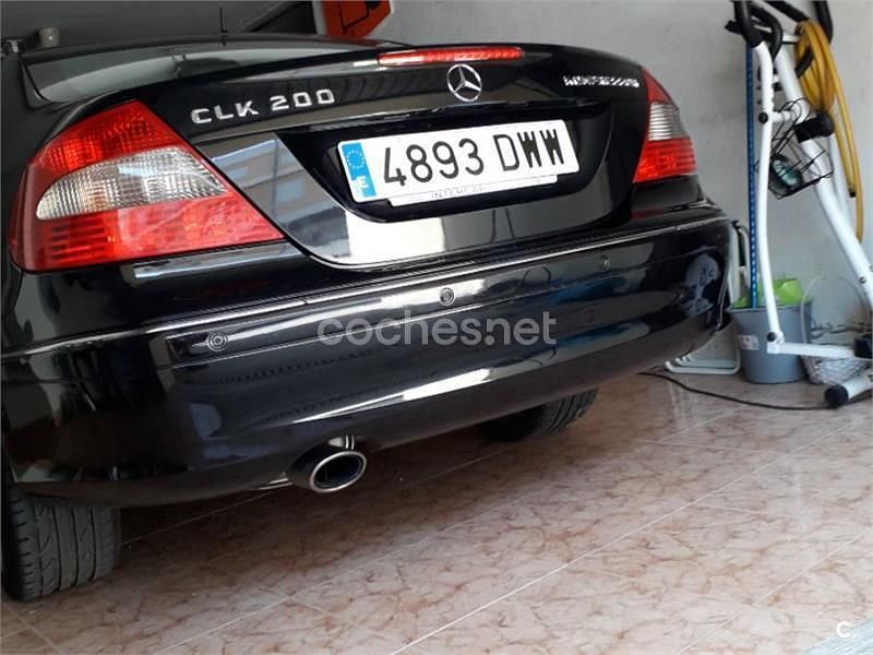 Usado Mercedes CLK200 Avantgarde 163 CV (119 kW) 2006 Negro Coupe