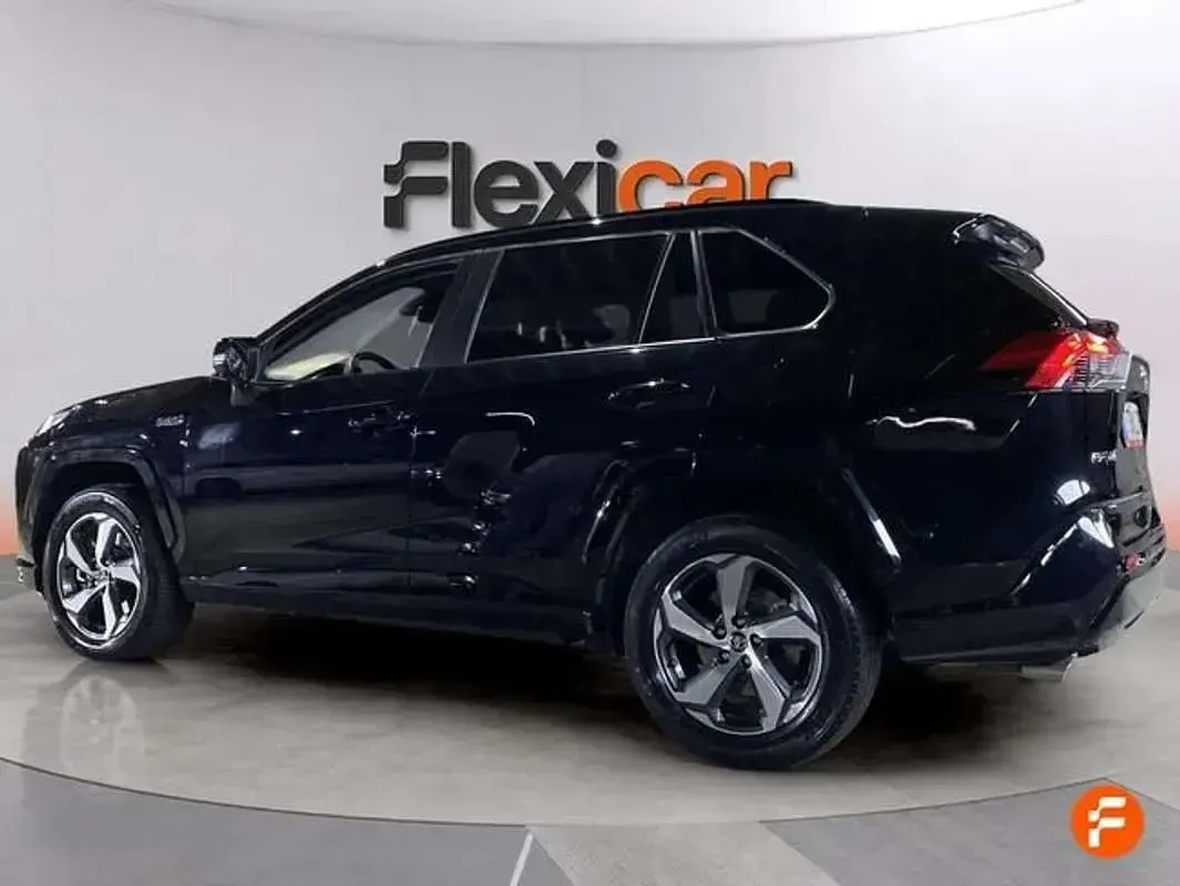 Używany Toyota RAV4 Hybrid Advance 306 KM (225 kW) 2022 Czarny SUV