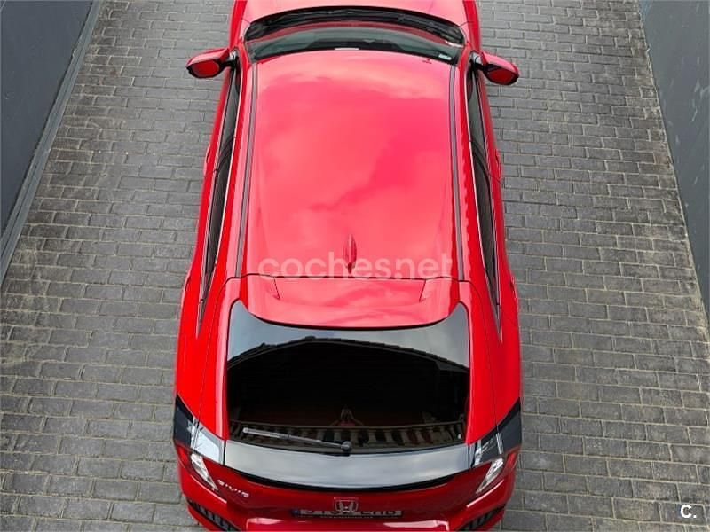 Usado Honda Civic Elegance 126 CV (92 kW) 2020 Rojo Berlina