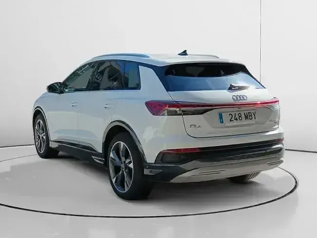 Usado Audi Q4 e-tron Advanced Plus 219 kW (299 CV) 2022 Blanco SUV