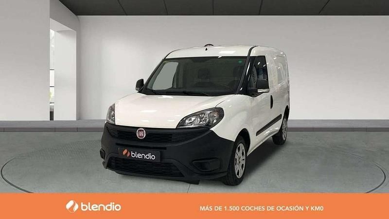 Blanco Usado 2022 Fiat Doblò Monovolumen | 12.193 € (Caro) - Imagen 1/4